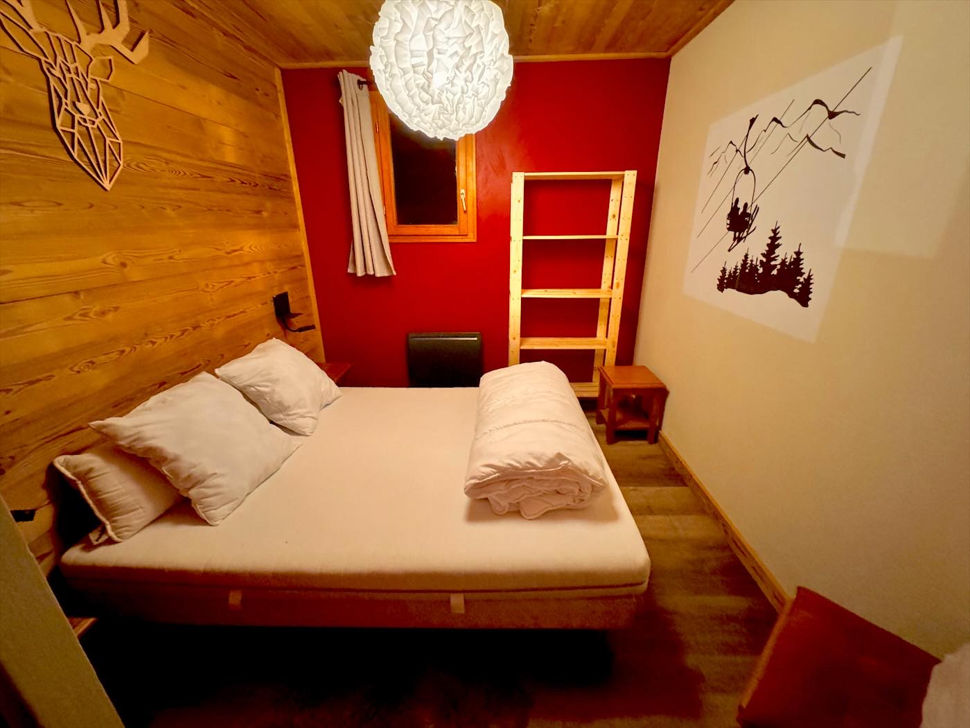 Première chambre, lit double